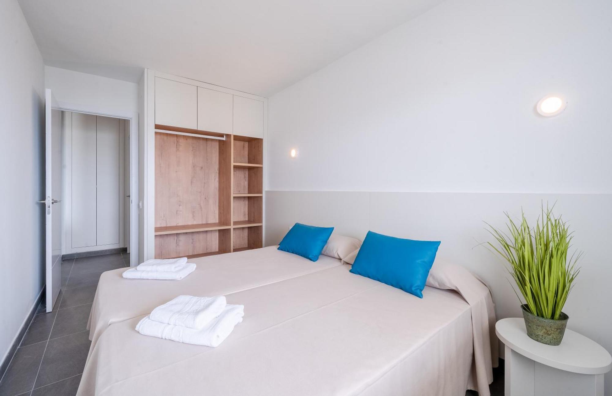 Rentalmar Blue Beach Apartments & Pool Salou Quarto foto